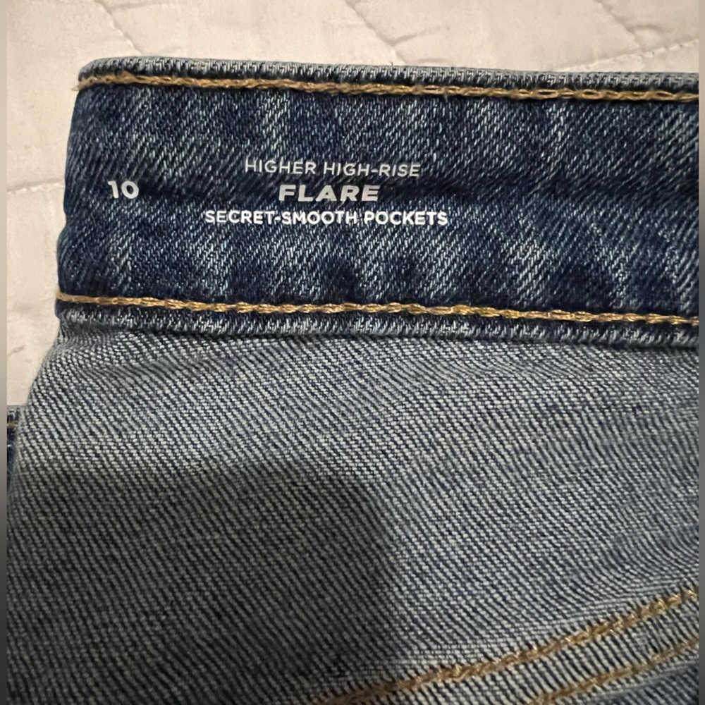 Old Navy NWT Higher High-Rise Flare Jeans Sz 10